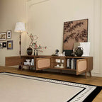Mobile TV Mid-Century con ante in rattan per TV da 85", noce, gambe in legno massello