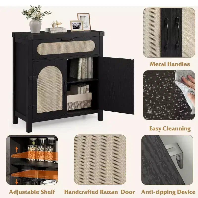 Madia credenza in legno naturale con ante in rattan, cassetto e ripiano regolabile