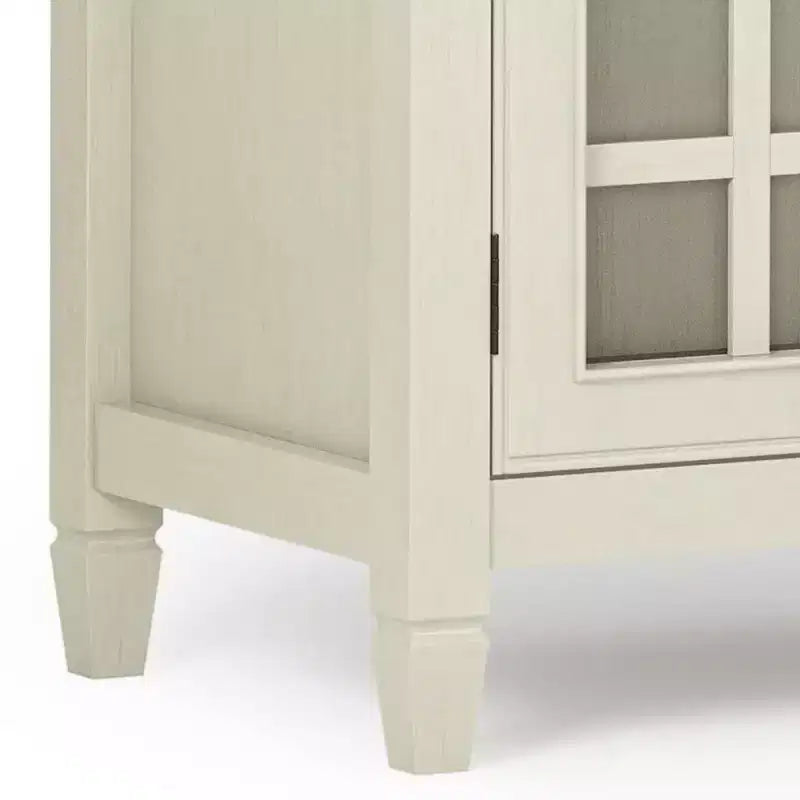 Mobile basso Hampshire bianco antico - Stile tradizionale, Ripiani regolabili, Ante in vetro