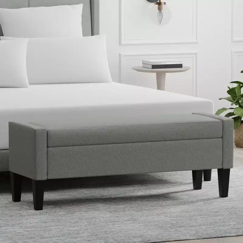 Panca contenitore rivestita da 52" con braccioli tronchi